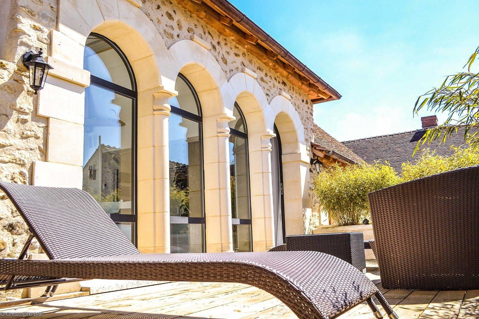 Le Clos Des Vignes Neuville-Bosc Bagian luar foto
